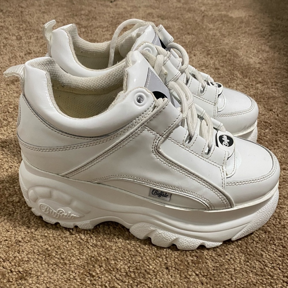 Buffalo London White Patent Sneakers
